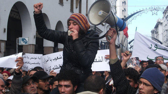 Marokkanische Anführerin bei Protesten vom 20. Februar; Foto: DW