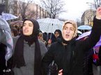 Demonstration in Berlin gegen das Kopftuchverbot in Frankreich, Foto: AP
