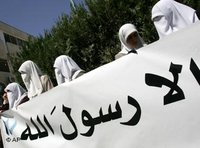 Proteste nach Papst-Zitat - Muslimische Frauen in Ammam, Jordanien; Foto: AP