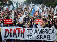 Protest von militanten Muslimen in Pakistan gegen die USA und Israel; Foto: AP