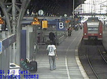Aufnahme einer Überwachungskamera auf dem Kölner Hauptbahnhof; Foto: AP