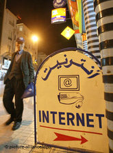 Internetcafé in Tanger; Foto: picture-alliance