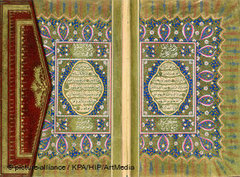 Der Koran; Foto: dpa