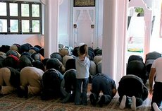 Freitagsgebet in der neuen Moschee von Wertheim; Foto: SWR/Jan Gabriel