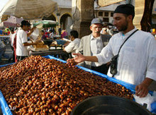 Dattelverkäufer in Casablanca; Foto: AP