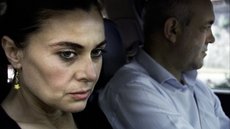 Hatice Aslan spielt Hacer, die Ehefrau des Chauffeurs; Foto: Arsenal Filmverleih 
