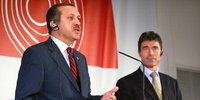 أردوغان ورئيس حلف الناتو الصورة د.ب.ا