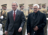 جورج بوش والرئيس محمود عباس، الصورة: أ.ب