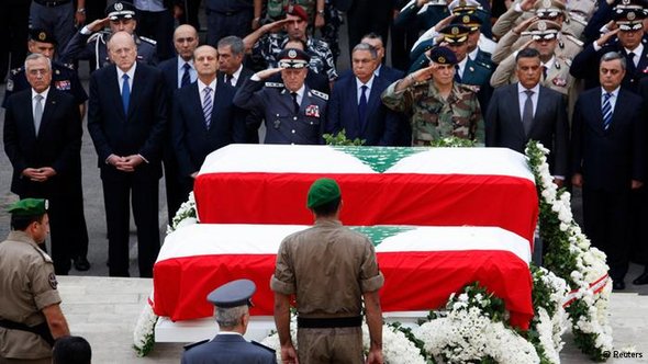 تشييع رسمي وشعبي لجنازة وسام الحسن في بيروت