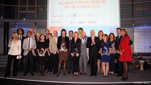 أندريه أزولاي خلال حفل تقديم جائزة آنا ليند للأعمال الصحفية المتميزة في برلين أكتوبر 2012 