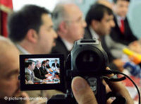 ممثلون عن جمعيات إسلامية في ألمانيا خلال مؤتمر صحفي في كولونيا في آب/أغسطس 2006، الصورة: د ب أ