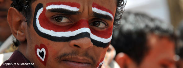 Am 18. März 2011, dem „Blutigen Freitag“, schossen jemenitische Sicherheitskräfte von Dächern aus auf Demonstranten und töteten dabei 52 Menschen; Foto: dpa