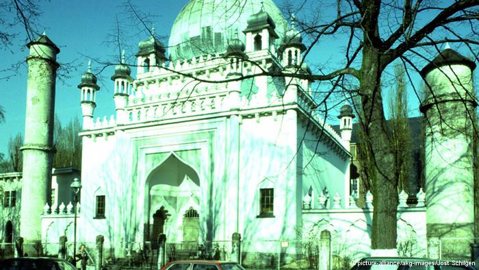 مسجد فيلمرسدورف للطائفة الأحمدية 