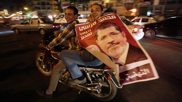 Anhänger Mohammed Mursis in Kairo; Foto: Reuters 