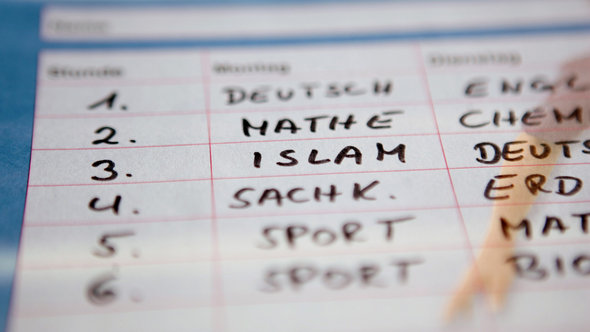 Islamischer Unterricht an Nordrhein-Westfälischen Schulen; Foto: Frank May/dpa
