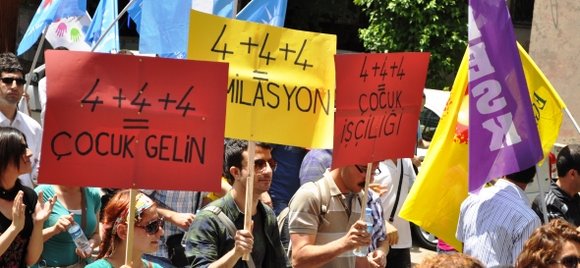 Demonstration in Ankara gegen die geplante Schulreform; Foto: © Eğitim-Sen