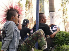 Indonesische Punks; Foto: DW/Christina Schott