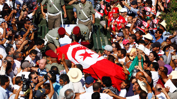 Trauerzug für Mohmed Brahmi in Tunesien, Foto: Reuters