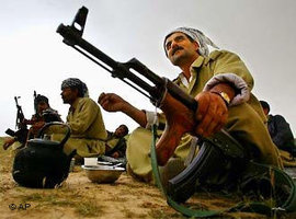 Kämpfer der Peschmerga in Irakisch-Kurdistan; Foto: AP