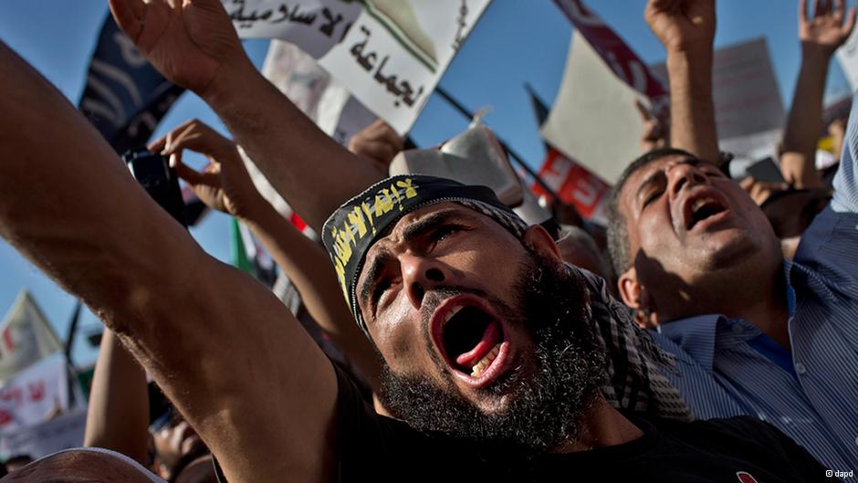 حظر الأحزاب الدينية في مصر.. بداية النهاية للإسلام السياسي؟