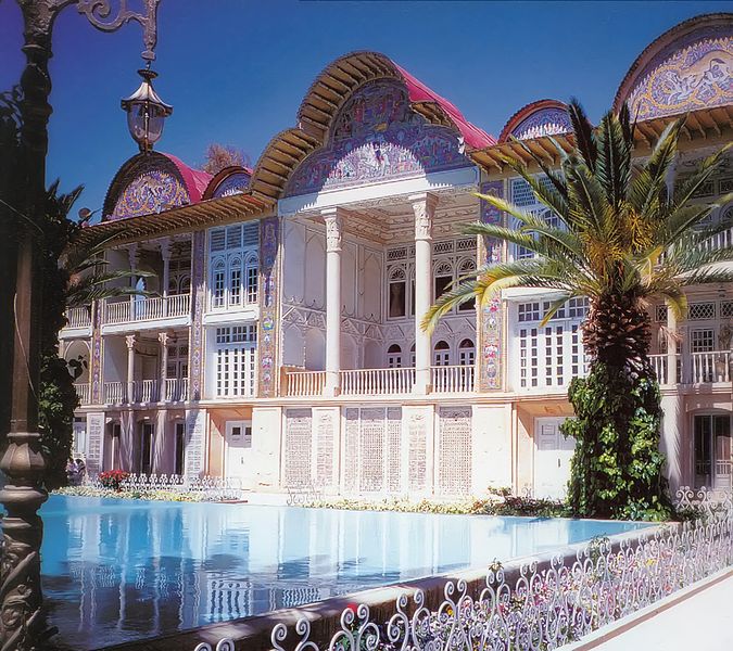 Das Ghavam-Gartenhaus im Bagh-e-Eram in Shiraz; Foto: wikipedia