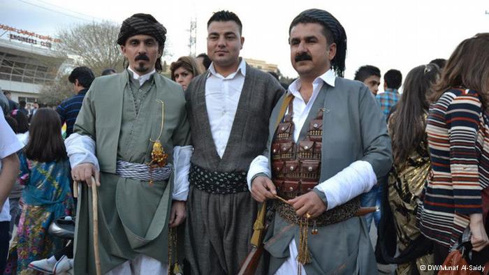 ملابس كردية تقليدية