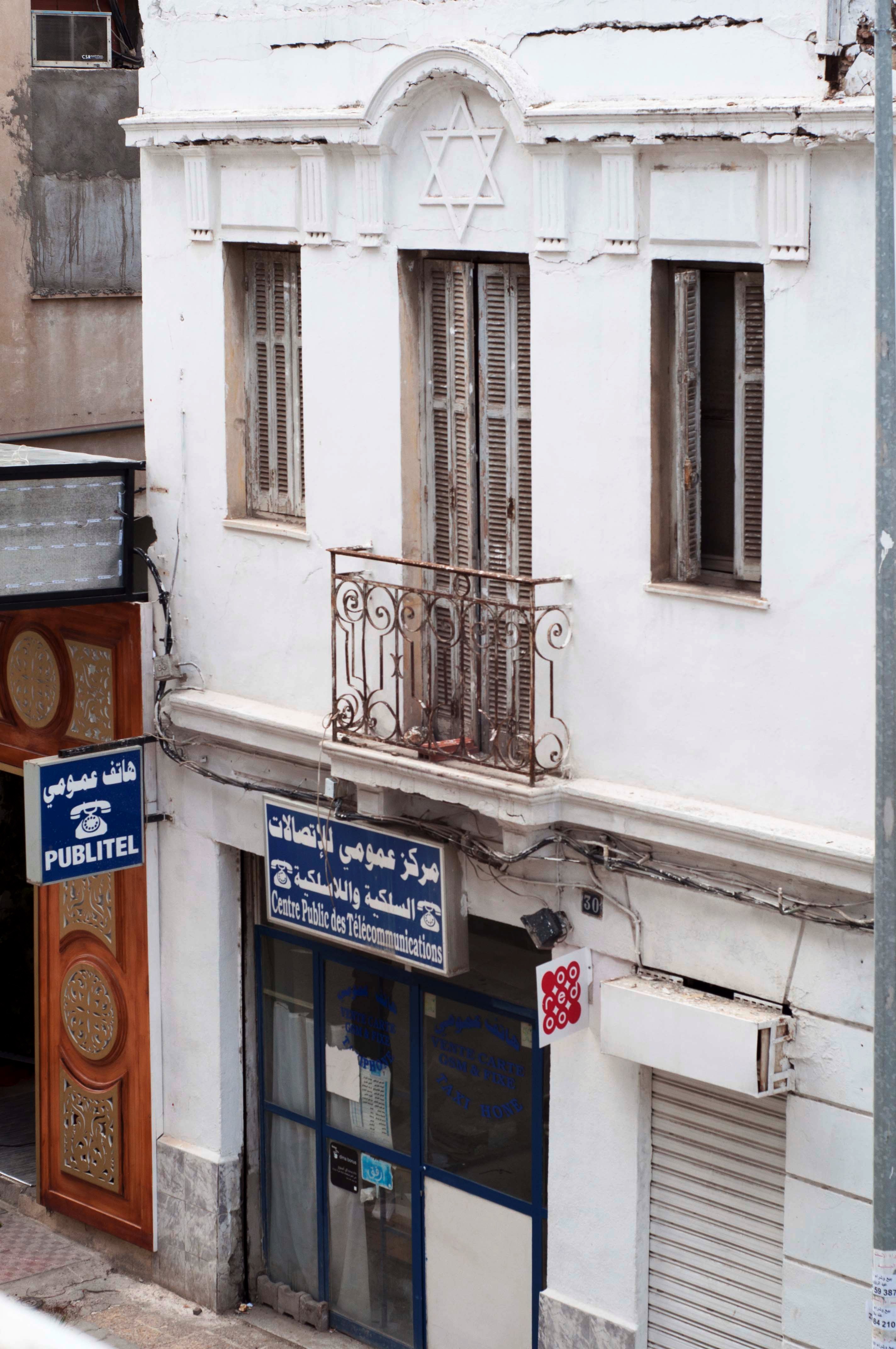 Leerstehende, ungenutzte Synagoge in Tunis; Foto: Sarah Mersch
