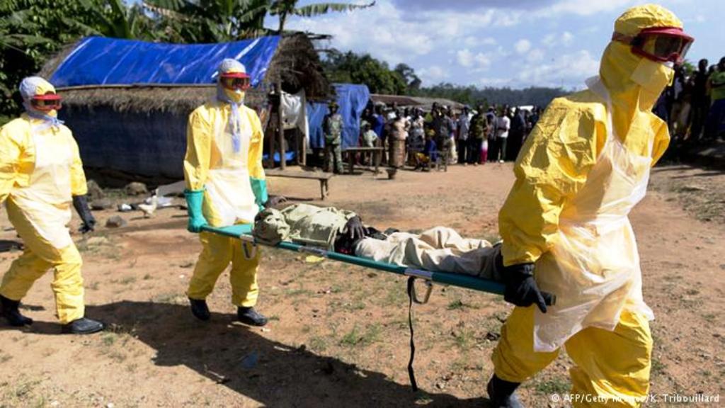 تم الإعلان في غينيا عن الحالات الأولى للإصابة بالإيبولا.