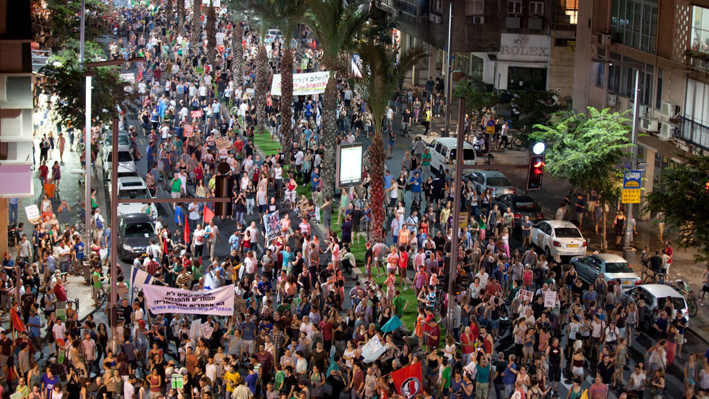 Proteste gegen Armut, soziale Ungerechtigkeit und Mieterhöhungen im Juli 2012 in Tel Aviv; Foto: Getty Images