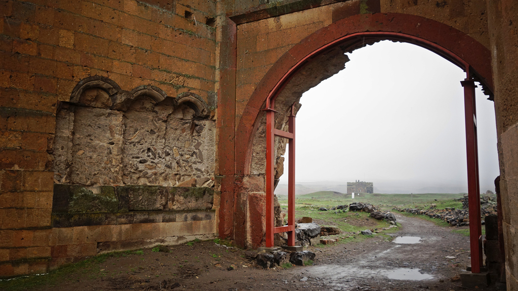 The Lion Gate in the ruined city of Ani (photo: DW/F. Warwick)