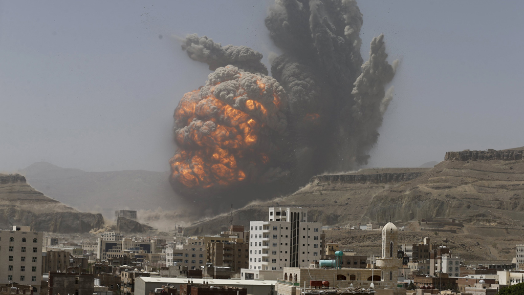 Saudischer Luftangriff in Sanaa; Foto: Reuters/K. Abdullah