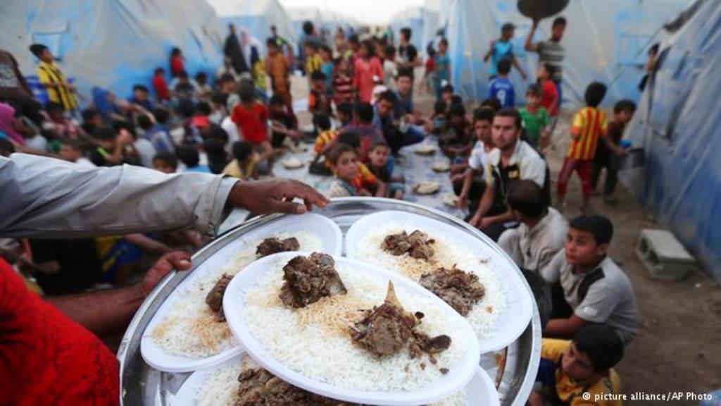 صورة تعبيرية حول الإفطار بعد صيام أحد أيام رمضان