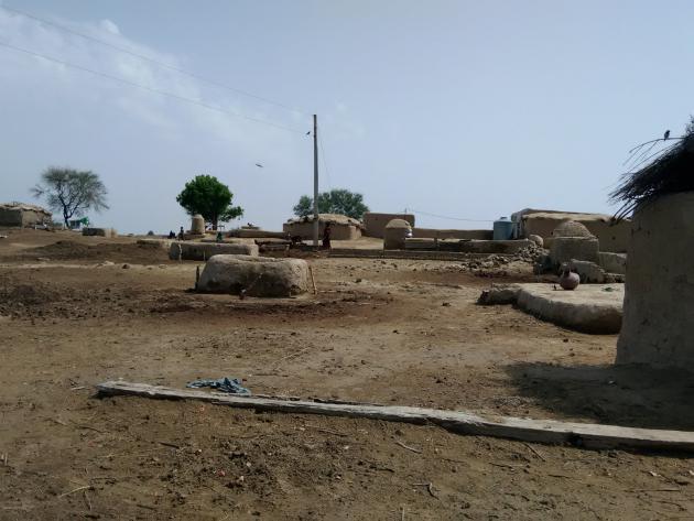 Clay houses, Cholistan desert, Pakistan (photo: Usman Mahar)