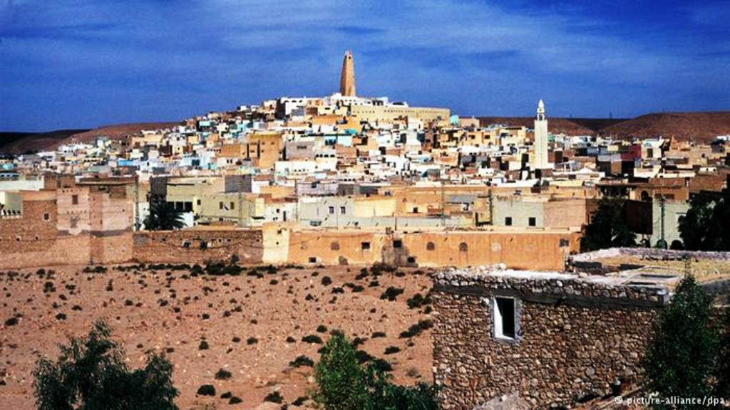 في عمق الصحراء الجزائرية تقع مدينة غرداية 