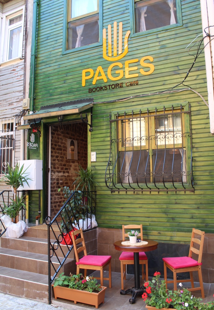 "Pages"-Gebäude. Foto: Ekrem Güzeldere