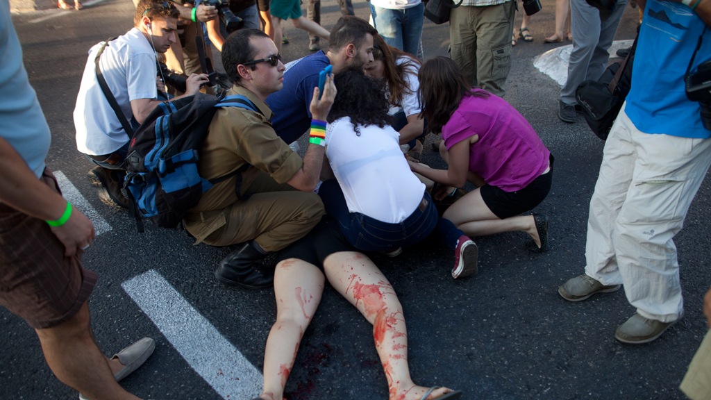 Messerattacke eines fanatischen Siedlers auf die Gay Parade in Jerusalem; Foto: Getty Images/L. Mizrahi