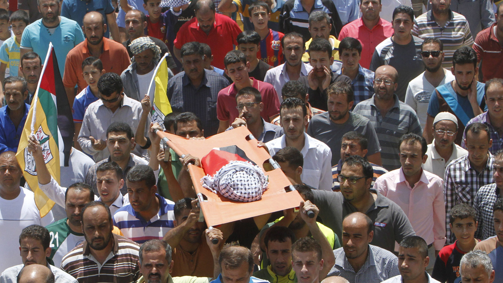 Trauerfeier für das getötete Baby in Duma bei Nablus; Foto: Reuters/A. O. Qusini 