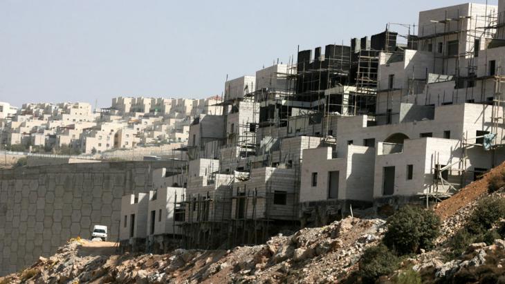Jewish settlement construction near Bethlehem on the West Bank (photo: picture alliance/dpa)