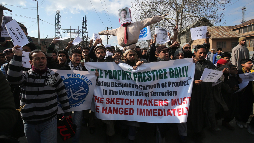 Proteste radikaler Islamisten gegen Charlie Hebdo in Kashmir; Foto: picture-alliance/F. Khan