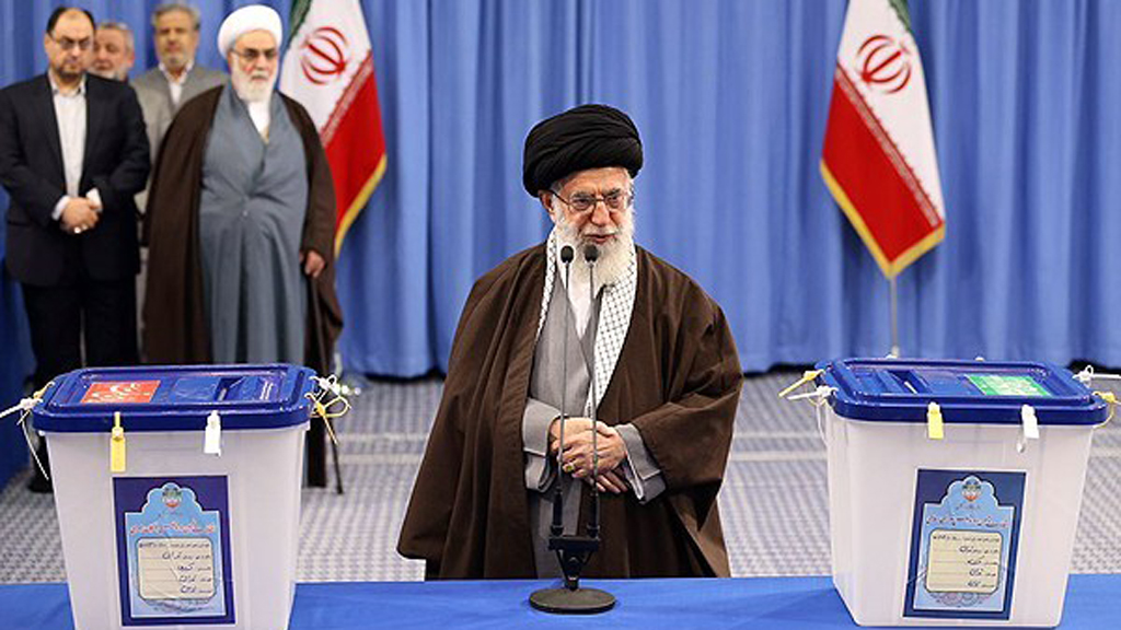 Revolutionsführer Ayatollah Khamenei am 26. Februar 2016 in Teheran; Foto: Irna