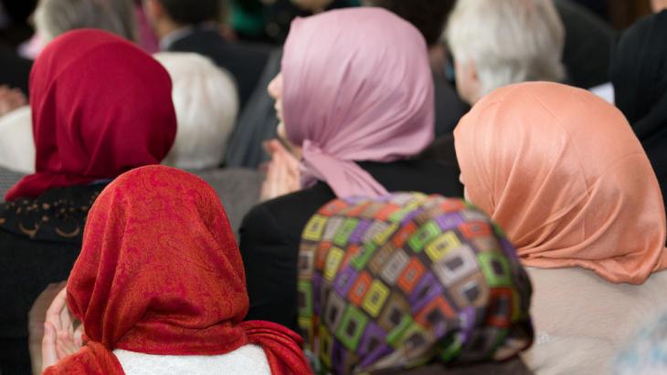 جدل كبير حول قطعة قماش- تاريخ النزاع حول الحجاب في ألمانيا