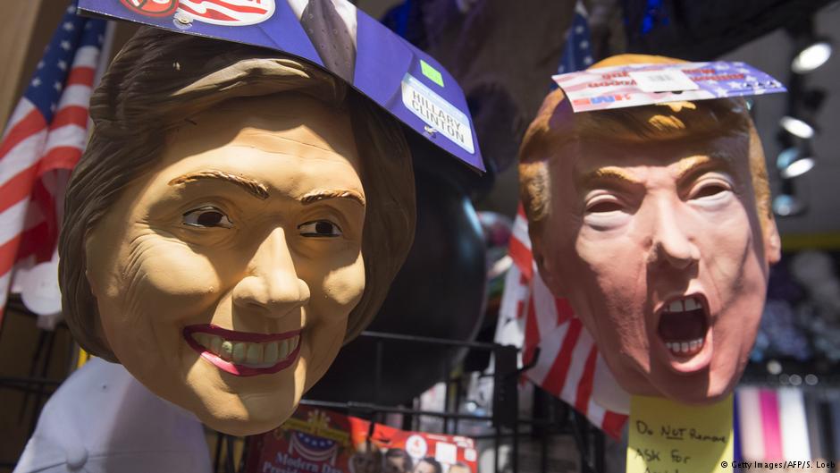 Hillary Clinton und Donald Trump als Puppen im US-Wahlkampf; Foto: Getty Images/AFP