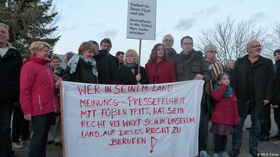 Proteste im baden-württembergischen Gaggenau; Foto: DW