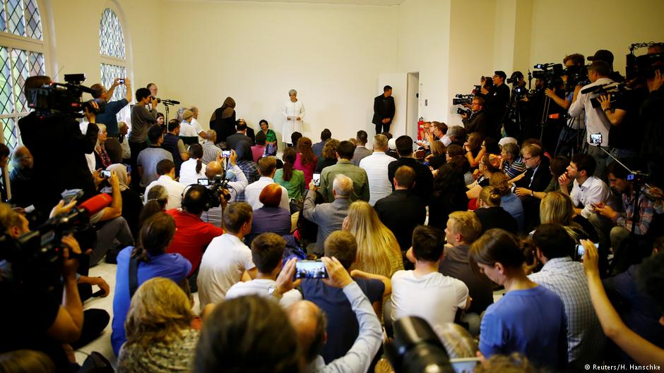 Eröffnungskonferenz der liberalen Moschee in Berlin-Moabit; Foto: Reuters