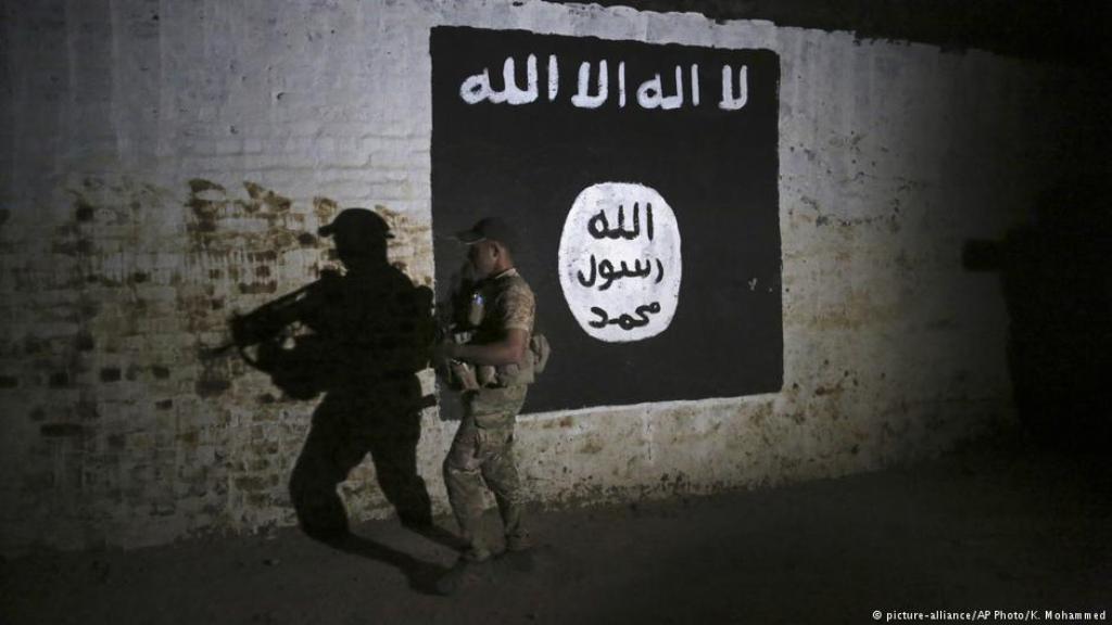 Kämpfer in Mossul. Foto: picture alliance/AP Foto 