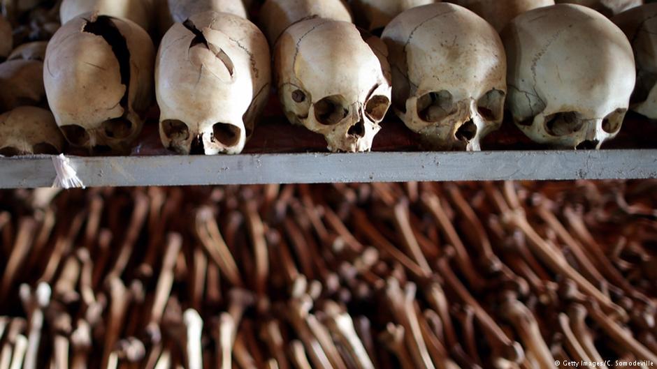 Totenschädel und Gebeine, Völkermord in Ruanda 1994; Quelle: Getty Images