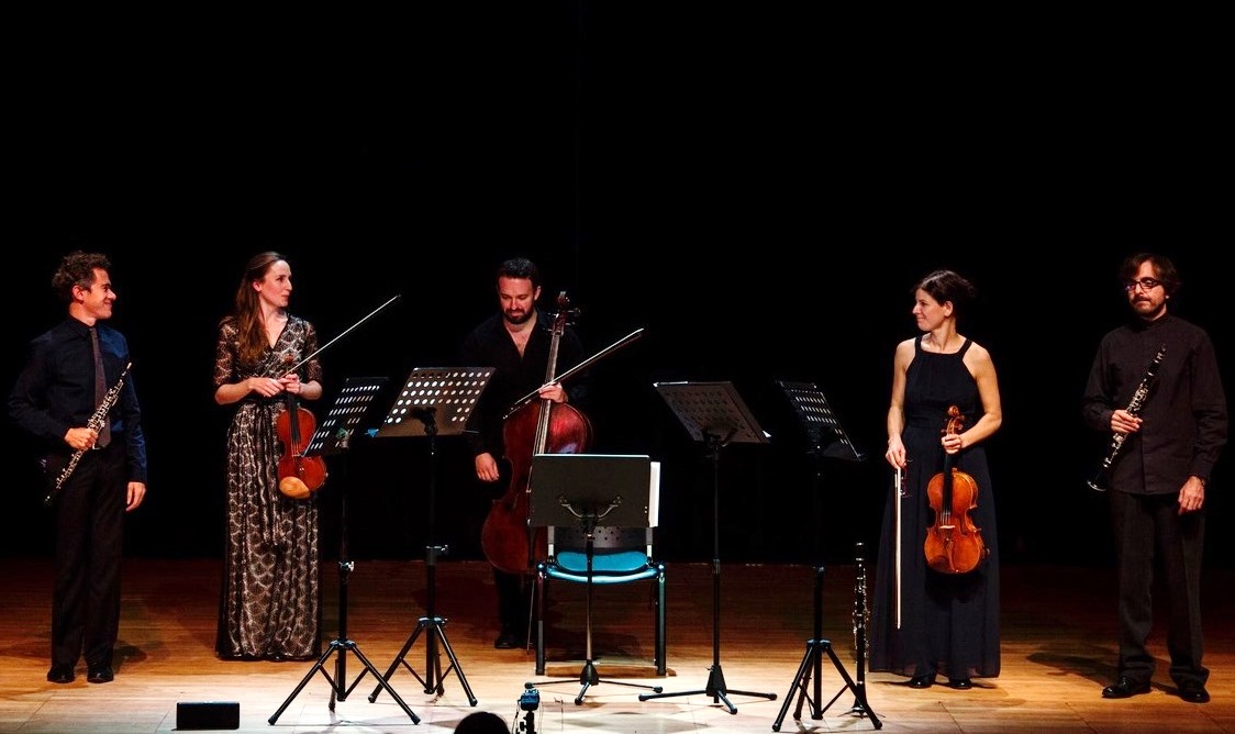 Die Musiker auf dem Chios Music Festival 2017 (von links nach rechts): Demetrios Karamintzas, Olga Holdorff-Myriangou, Martin Smith, Leila Weber, Spyros Tzekos; Foto: Stamatis Menis