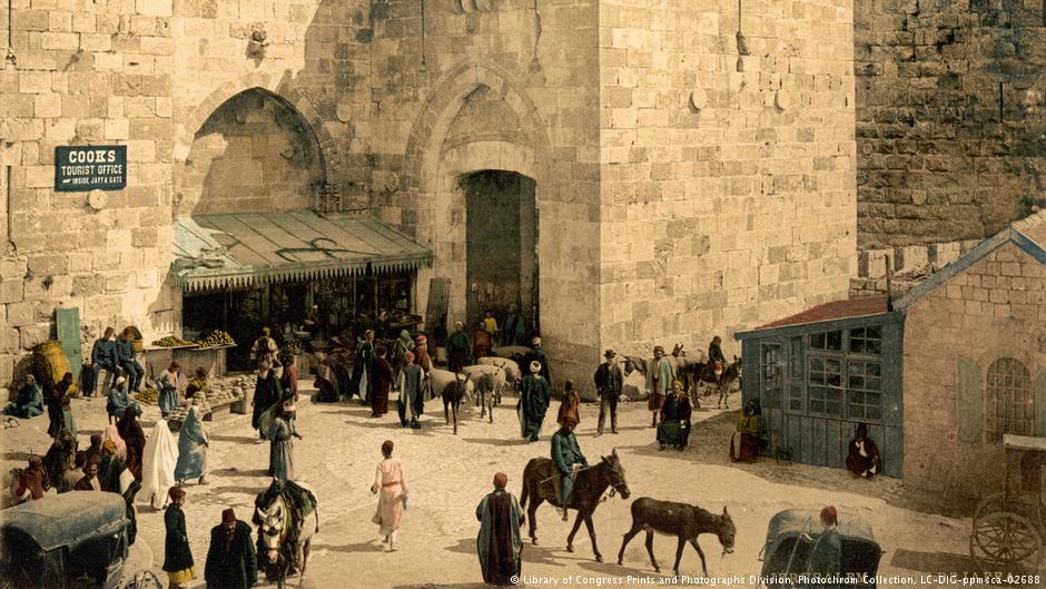 Exponat Ausstellung Welcome to Jerusalem: Um 1900 gab es ein Reisebüro von Thomas Cook mitten in Jerusalem