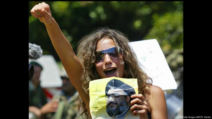 Hezbollah supporter protesting against the government of Prime Minister Fouad Siniora (photo: AFP/Getty Images)