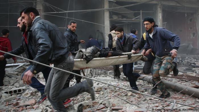 بانتظار الموت في جحيم قصف النظام السوري على الغوطة الشرقية - ريف دمشق - سوريا 